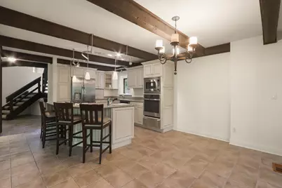 840  Woodland Ct #EE-1, Fontana, WI 53125 - Photo 3