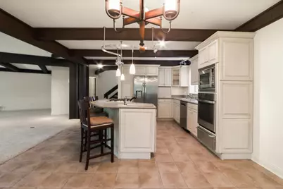 840  Woodland Ct #EE-1, Fontana, WI 53125 - Photo 5