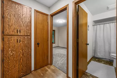 5589  Kengary Ct, Hartford, WI 53086 - Photo 19