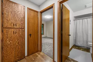 5589 Kengary Ct, Hartford, WI 53086 - Photo 19