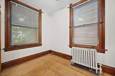 546 N 32nd St, Milwaukee, WI 53208 - Photo 11
