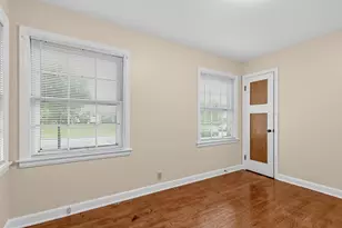 2409 S 64th St, West Allis, WI 53219 - Photo 9