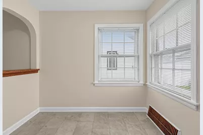 2409 S 64th St, West Allis, WI 53219 - Photo 7