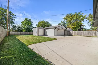 1652  19th Ave, Kenosha, WI 53140 - Photo 21