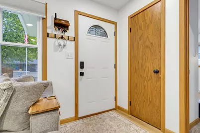 1520  Prospect St, Watertown, WI 53098 - Photo 5