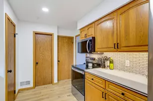 1520 Prospect St, Watertown, WI 53098 - Photo 15