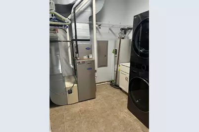 303  Pennsylvania Ave #203, Sheboygan, WI 53081 - Photo 23