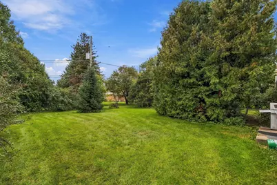 219  Heidel Rd, Thiensville, WI 53092 - Photo 29