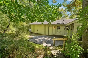 N10W27434 Rolling Ridge Ct, Waukesha, WI 53188 - Photo 23