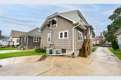 2047 S 86th St, West Allis, WI 53227 - Photo 41