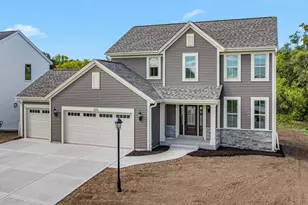 N174W20660 Laurel Springs Cir, Jackson, WI 53037 - Photo 1