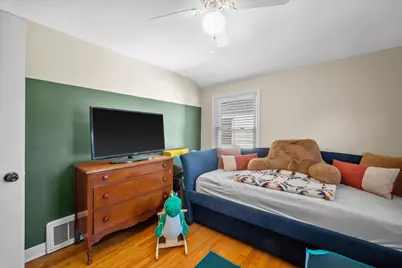 3476 S Ahmedi Ave, Milwaukee, WI 53207 - Photo 19