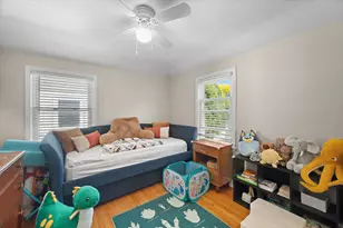 3476 S Ahmedi Ave, Milwaukee, WI 53207 - Photo 17