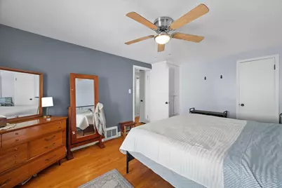 3476 S Ahmedi Ave, Milwaukee, WI 53207 - Photo 15
