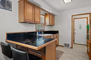 3476 S Ahmedi Ave, Milwaukee, WI 53207 - Photo 7