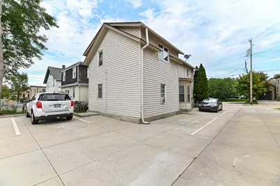 402  Wisconsin Ave #404-406, 716 Maple Ave, Waukesha, WI 53186 - Photo 51