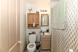 402 Wisconsin Ave, Waukesha, WI 53186 - Photo 29