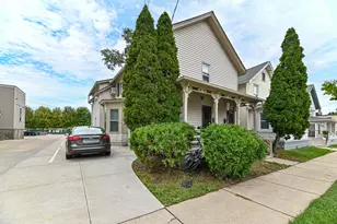 402 Wisconsin Ave, Waukesha, WI 53186 - Photo 3