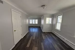 1017 E Pearson St, Milwaukee, WI 53202 - Photo 3