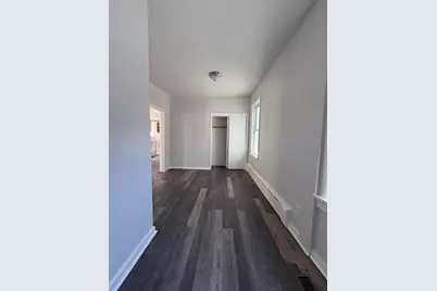 1017 E Pearson St, Milwaukee, WI 53202 - Photo 7