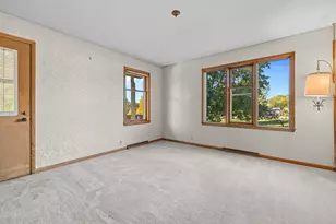 12555 Laurel Ln, Elm Grove, WI 53122 - Photo 25