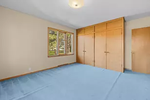 12555 Laurel Ln, Elm Grove, WI 53122 - Photo 23