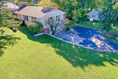 12555  Laurel Ln, Elm Grove, WI 53122 - Photo 43
