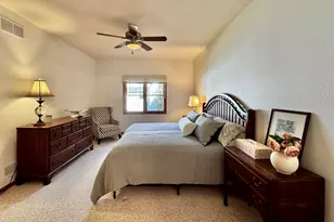 493 Sutherland Cir, Oconomowoc, WI 53066 - Photo 11