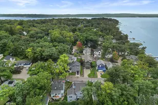 530 Glen View Rd, Williams Bay, WI 53191 - Photo 7