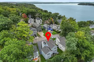 530 Glen View Rd, Williams Bay, WI 53191 - Photo 3