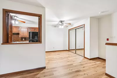 7209  57th Ave #201, Kenosha, WI 53142 - Photo 5