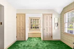 9220 Harding Blvd, Wauwatosa, WI 53226 - Photo 23