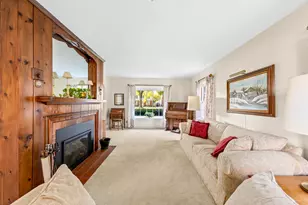 9220 Harding Blvd, Wauwatosa, WI 53226 - Photo 11