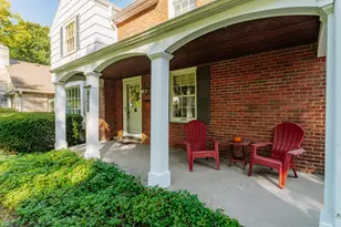 9220 Harding Blvd, Wauwatosa, WI 53226 - Photo 5