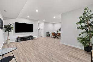 287 Kinzie Ave, Fontana, WI 53125 - Photo 29