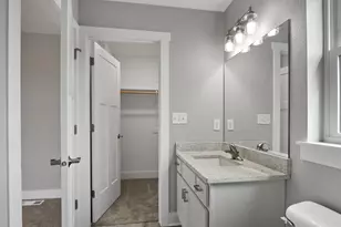 5704 55th St, Kenosha, WI 53140 - Photo 13