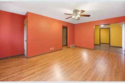 4736 N 80th St, Milwaukee, WI 53218 - Photo 3