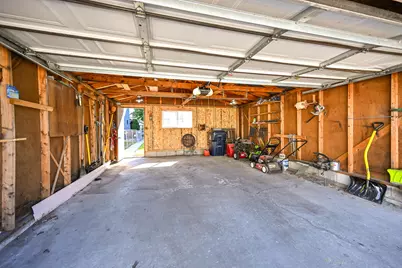 3614 W Rogers St, Milwaukee, WI 53215 - Photo 29