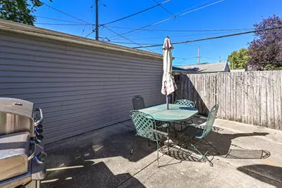3614 W Rogers St, Milwaukee, WI 53215 - Photo 25