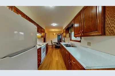 521 W Ryder St, Jefferson, WI 53549 - Photo 15