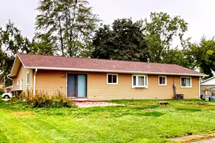 521 W Ryder St, Jefferson, WI 53549 - Photo 7