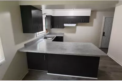 6459 N 52nd St #6461, Milwaukee, WI 53223 - Photo 5