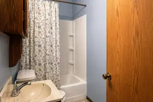 2375 S 16th St, Milwaukee, WI 53215 - Photo 21
