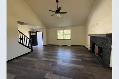 2308  Finch Ct, Waukesha, WI 53189 - Photo 13