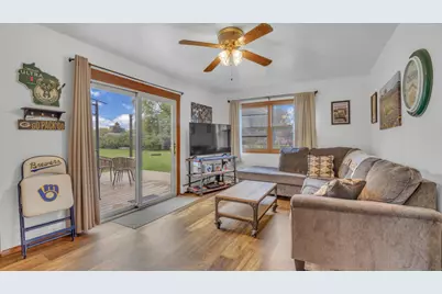 4108 N 30th St, Sheboygan, WI 53083 - Photo 11