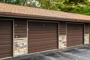 1351 Lauderdale Pl, Onalaska, WI 54650 - Photo 25