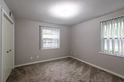1351  Lauderdale Pl, Onalaska, WI 54650 - Photo 15