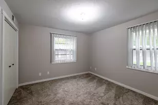 1351 Lauderdale Pl, Onalaska, WI 54650 - Photo 15