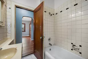 4460 N 30th St, Milwaukee, WI 53209 - Photo 13