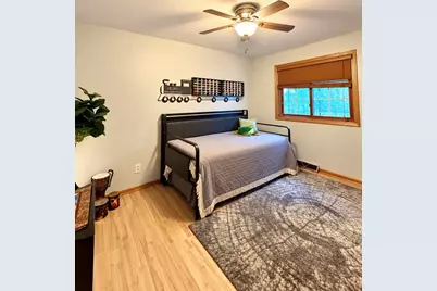 40703  102nd St, Genoa City, WI 53128 - Photo 9